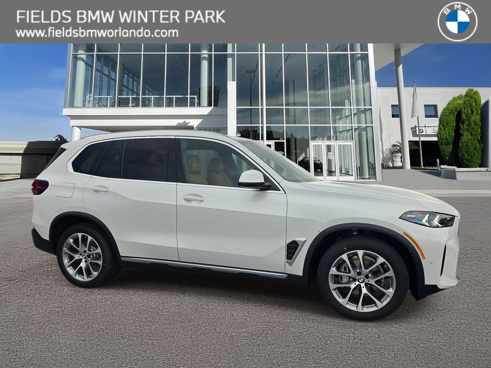 2026 BMW X5 sDrive40i's photo