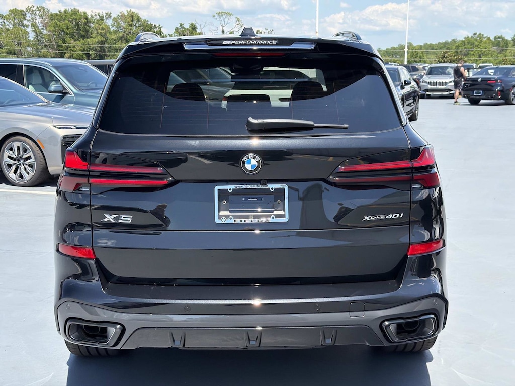 New 2026 BMW X5 xDrive40i SUV