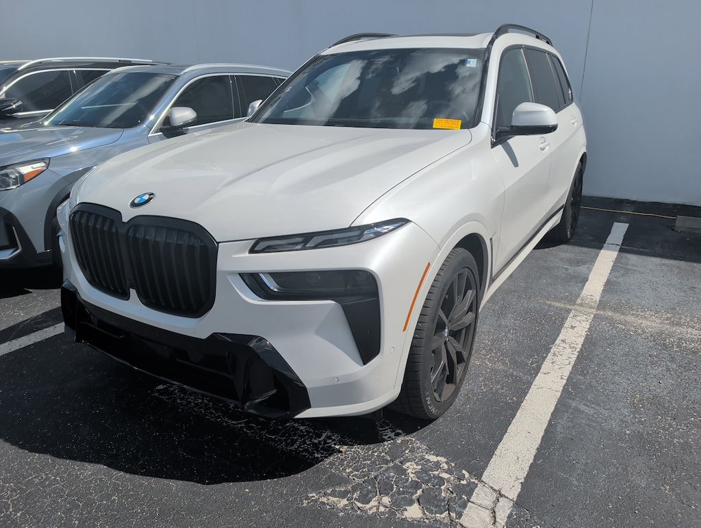 Used 2024 BMW X7 xDrive40i xDrive40i Sports Activity Vehicle