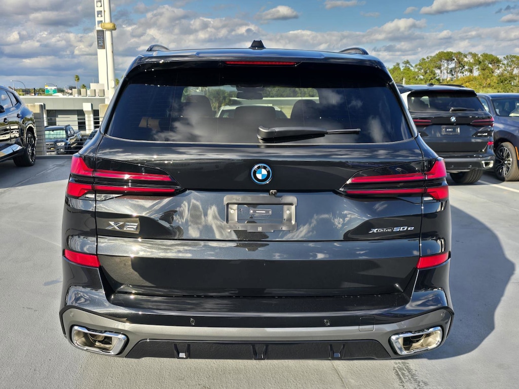 New 2026 BMW X5 PHEV xDrive50e SUV