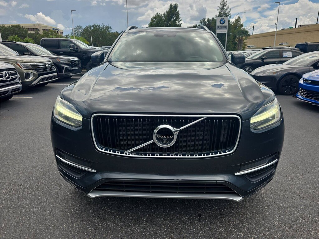 Used 2017 Volvo XC90 Momentum T6 AWD 7-Passenger Momentum