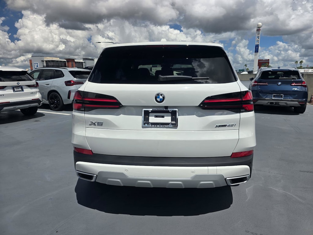 New 2026 BMW X5 xDrive40i SUV