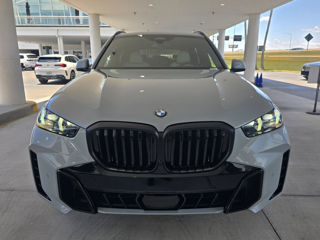 New 2026 BMW X5 sDrive40i SUV