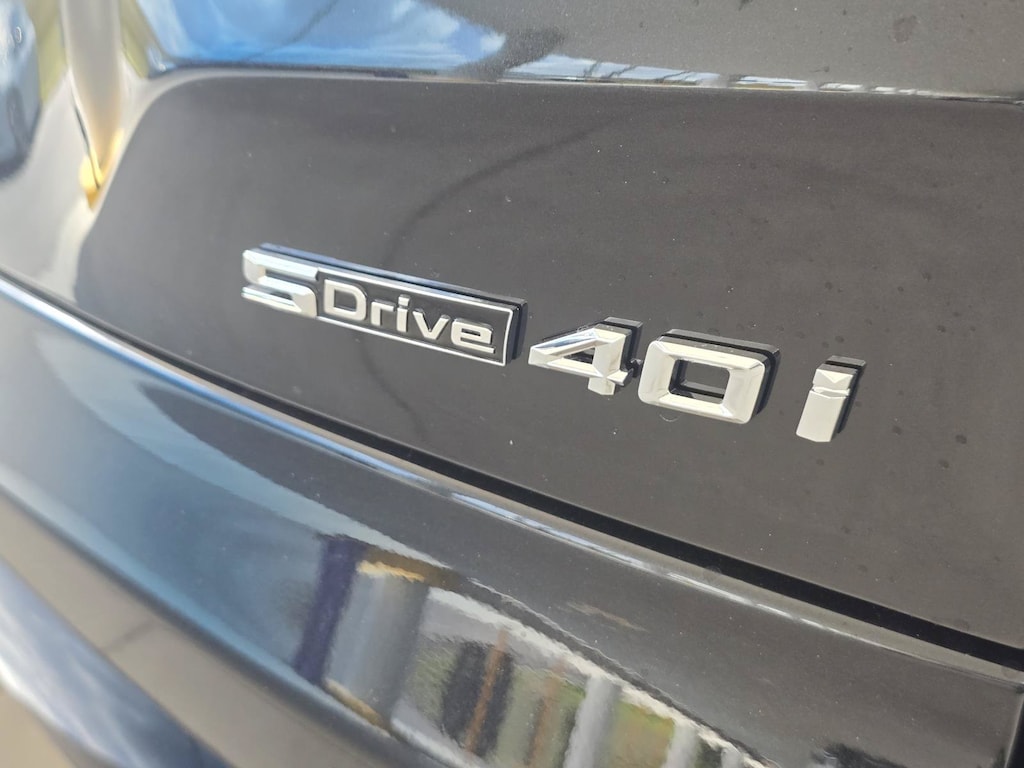 New 2026 BMW X5 sDrive40i SUV