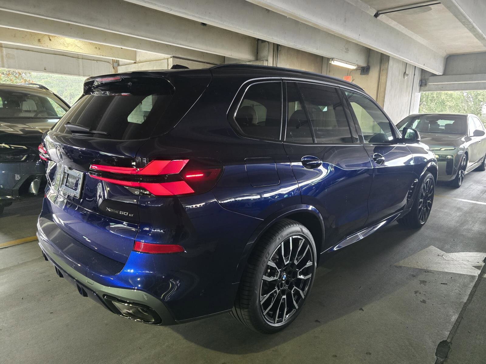 2026 Bmw X5 xDrive50e photo 2
