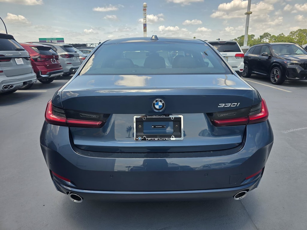 New 2026 BMW 330i 330i Sedan