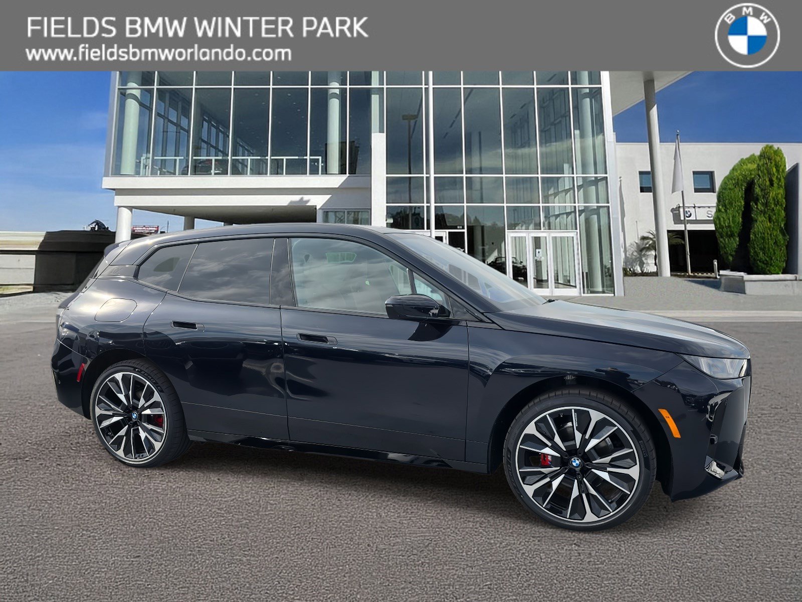 2026 BMW iX xDrive40's photo