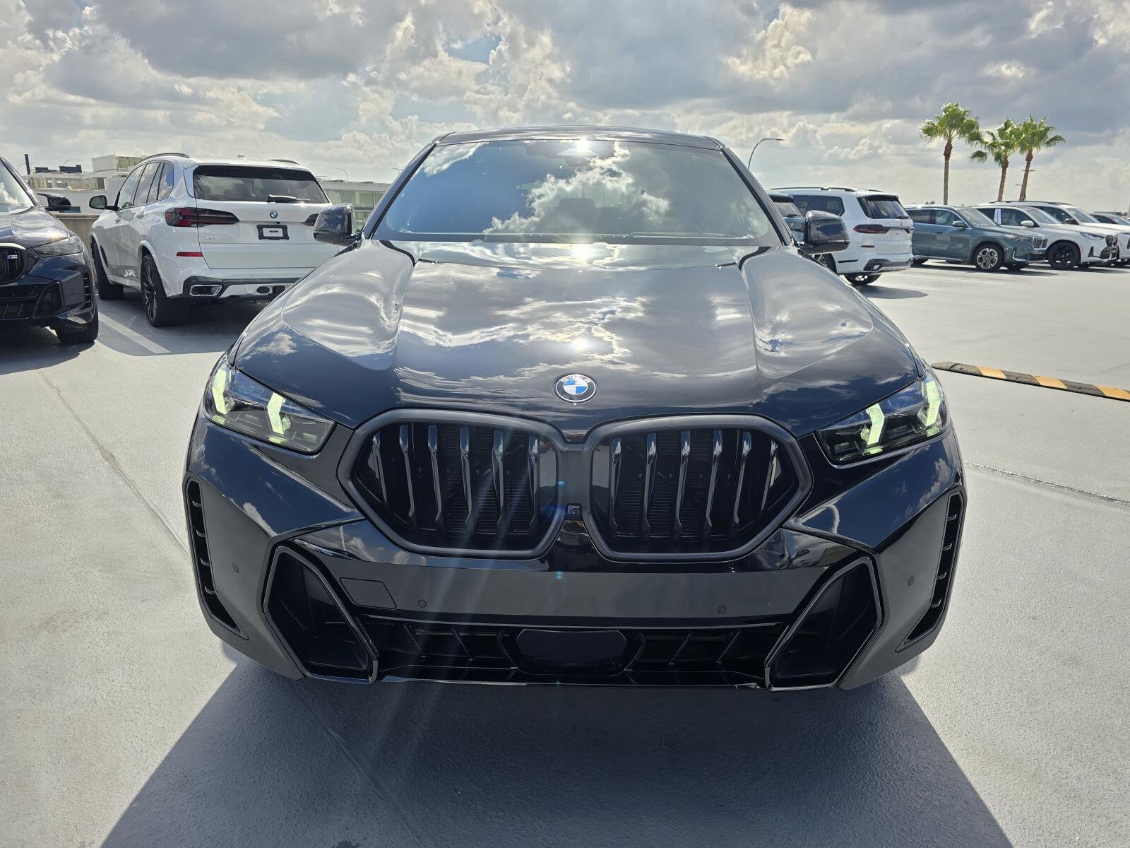 2026 Bmw X6 xDrive40i photo 2