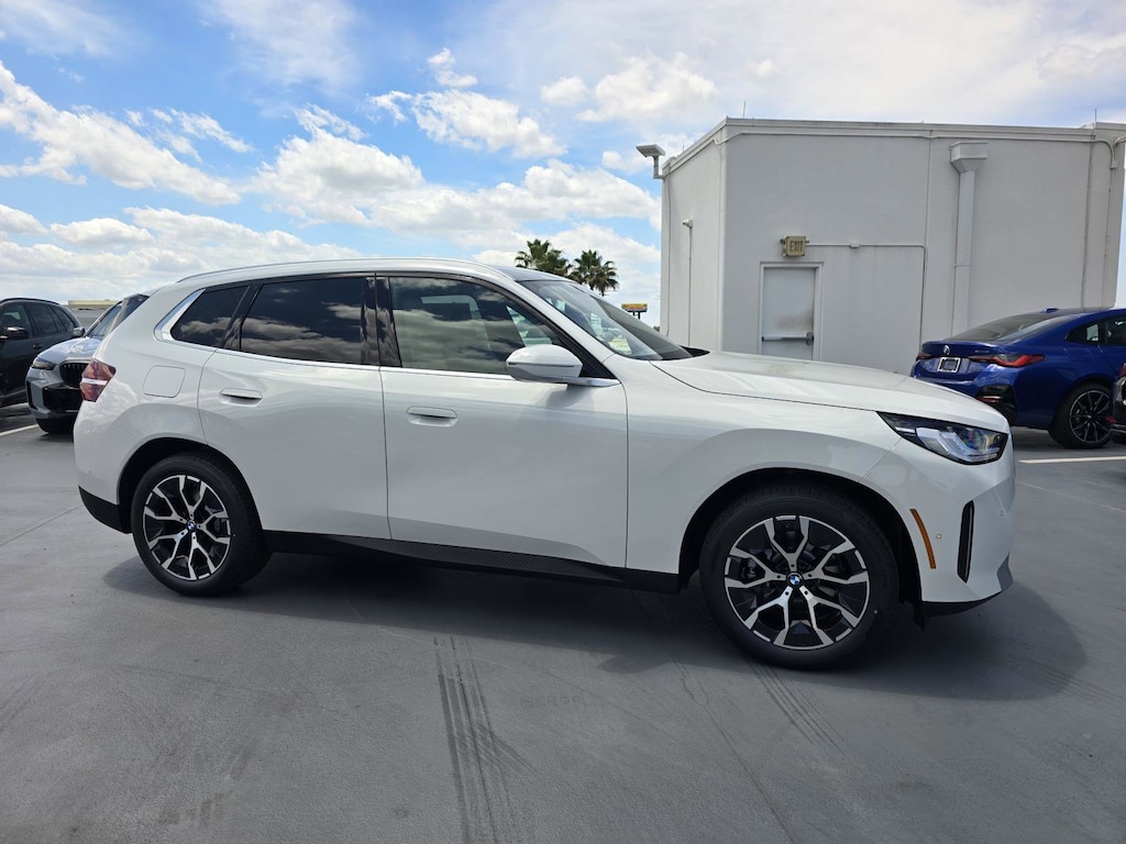 New 2026 BMW X3 30 xDrive SUV