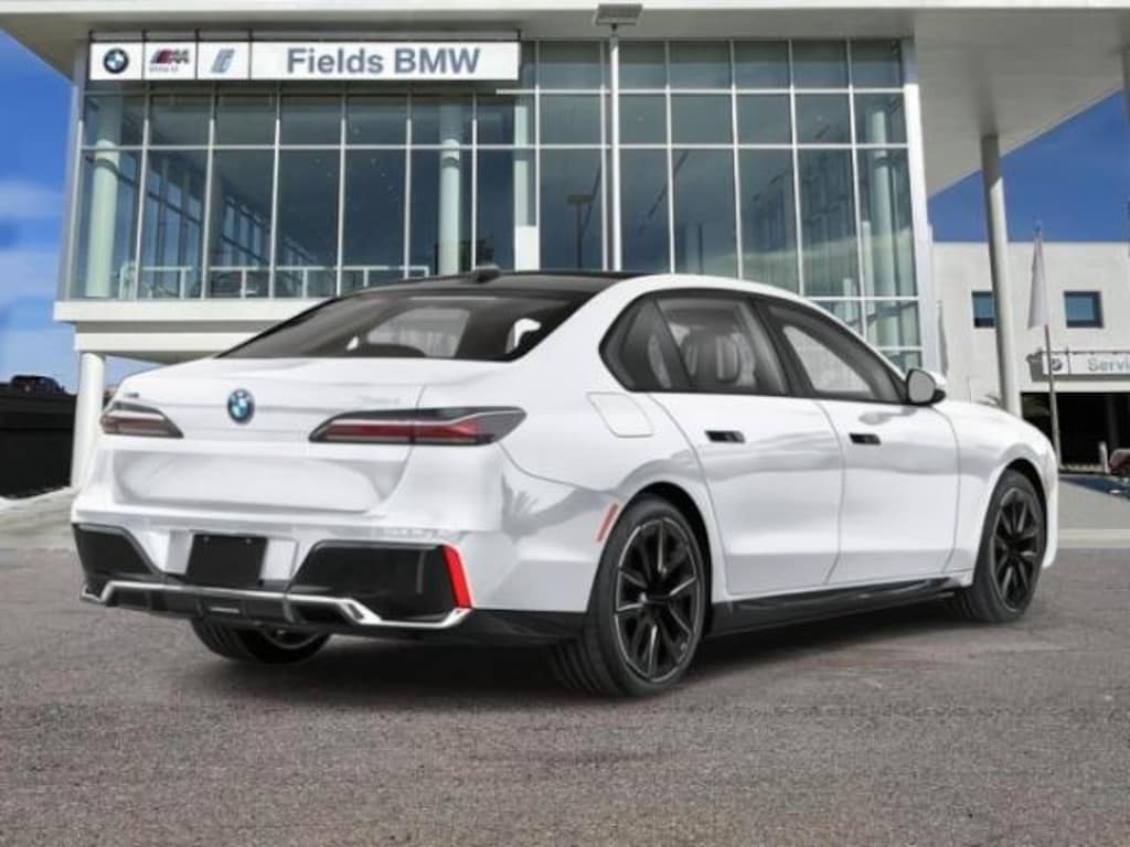 New 2026 BMW 750e 750e xDrive Sedan