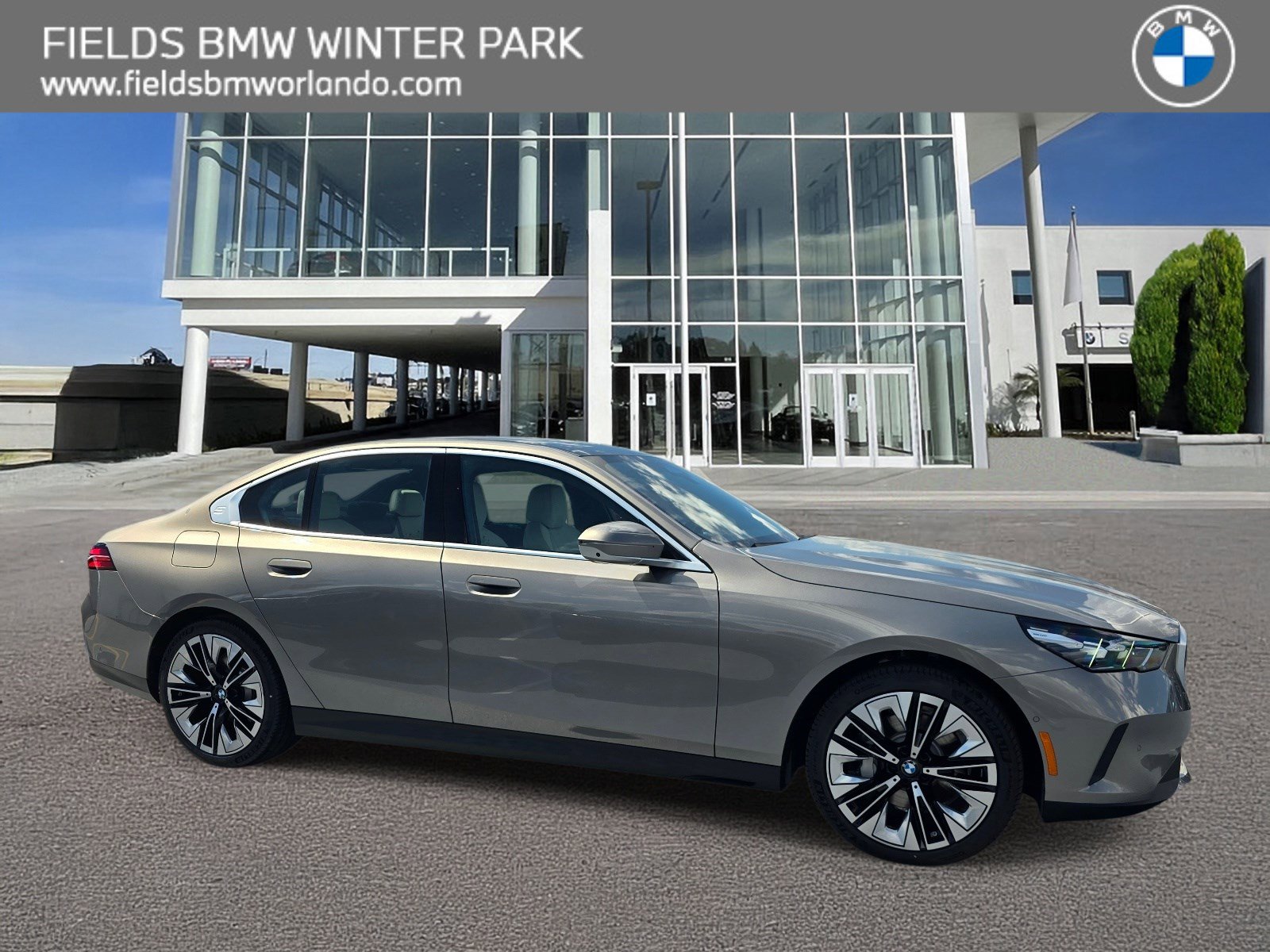 2026 BMW 5 Series 530i xDrive Sedan's photo