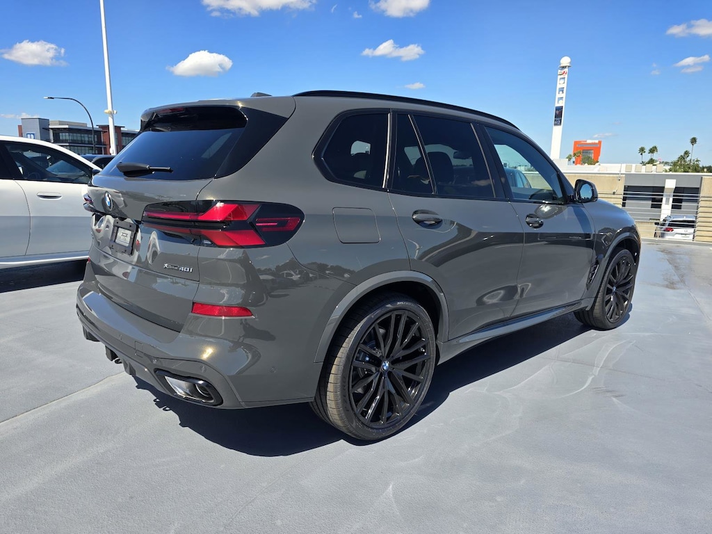 New 2026 BMW X5 xDrive40i SUV