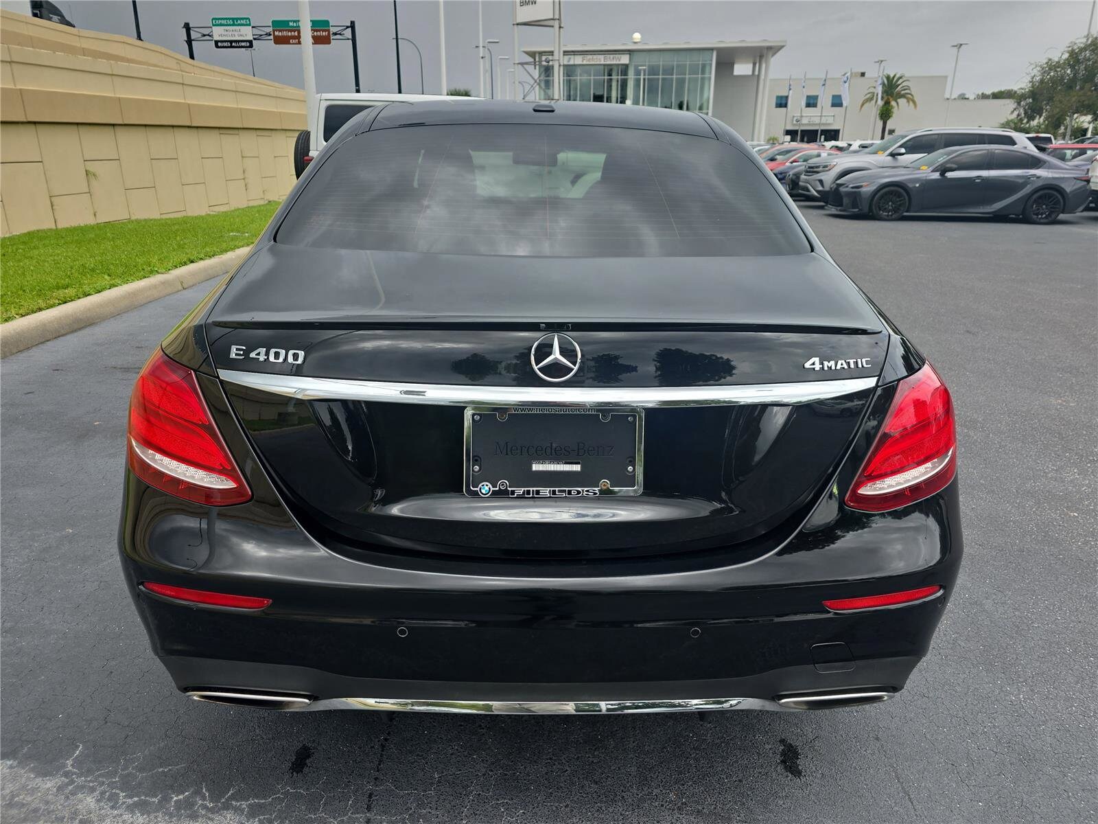 2018 Mercedes Benz E 400 Sedan photo 4