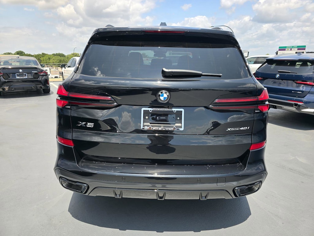 New 2026 BMW X5 xDrive40i SUV