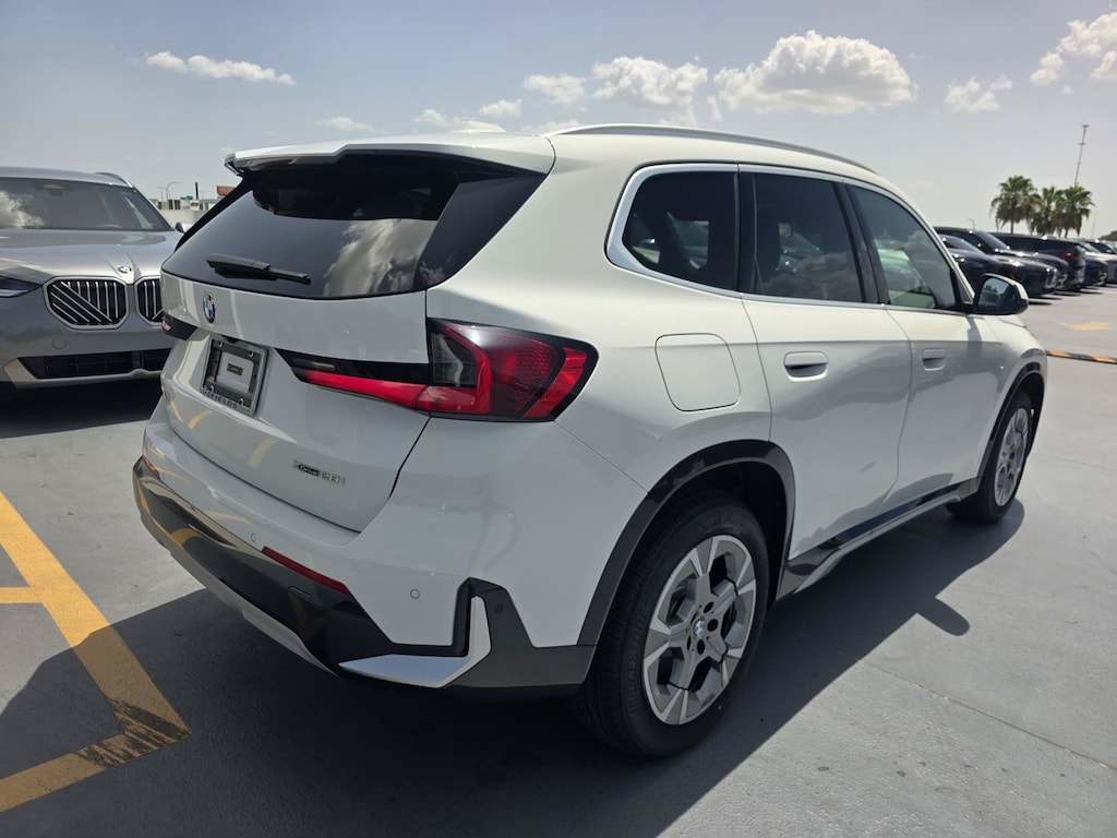 New 2026 BMW X1 xDrive28i SUV