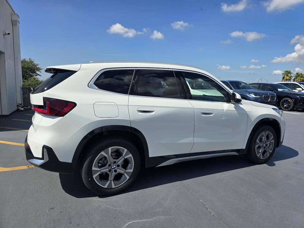 New 2026 BMW X1 xDrive28i SUV