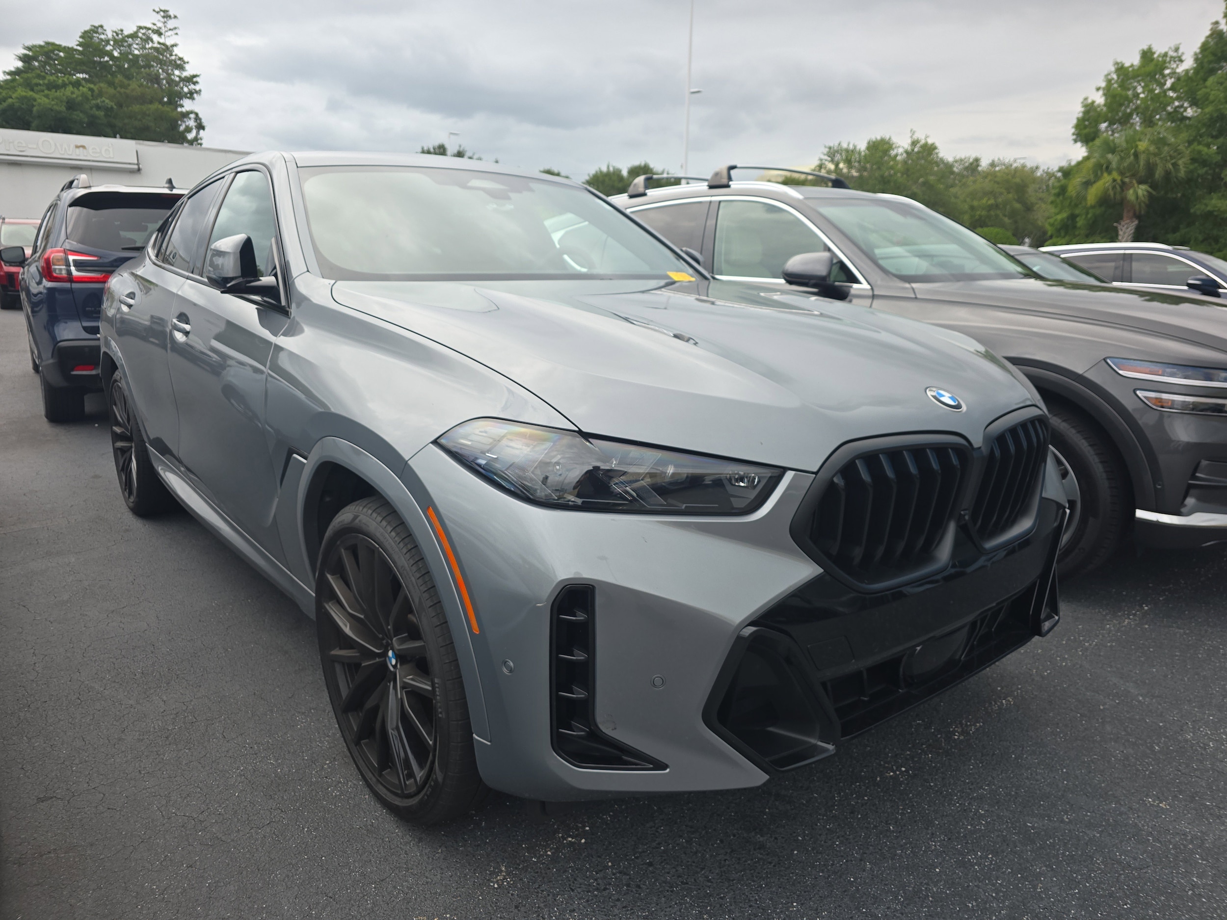 2024 BMW X6 xDrive40i's photo