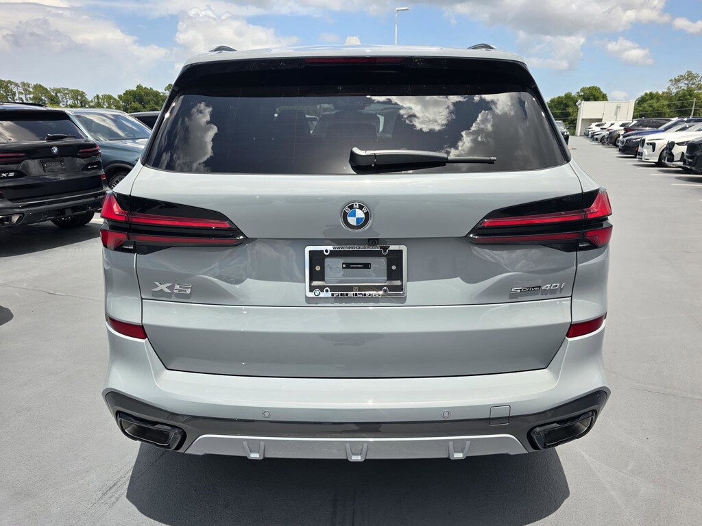 New 2026 BMW X5 sDrive40i SUV