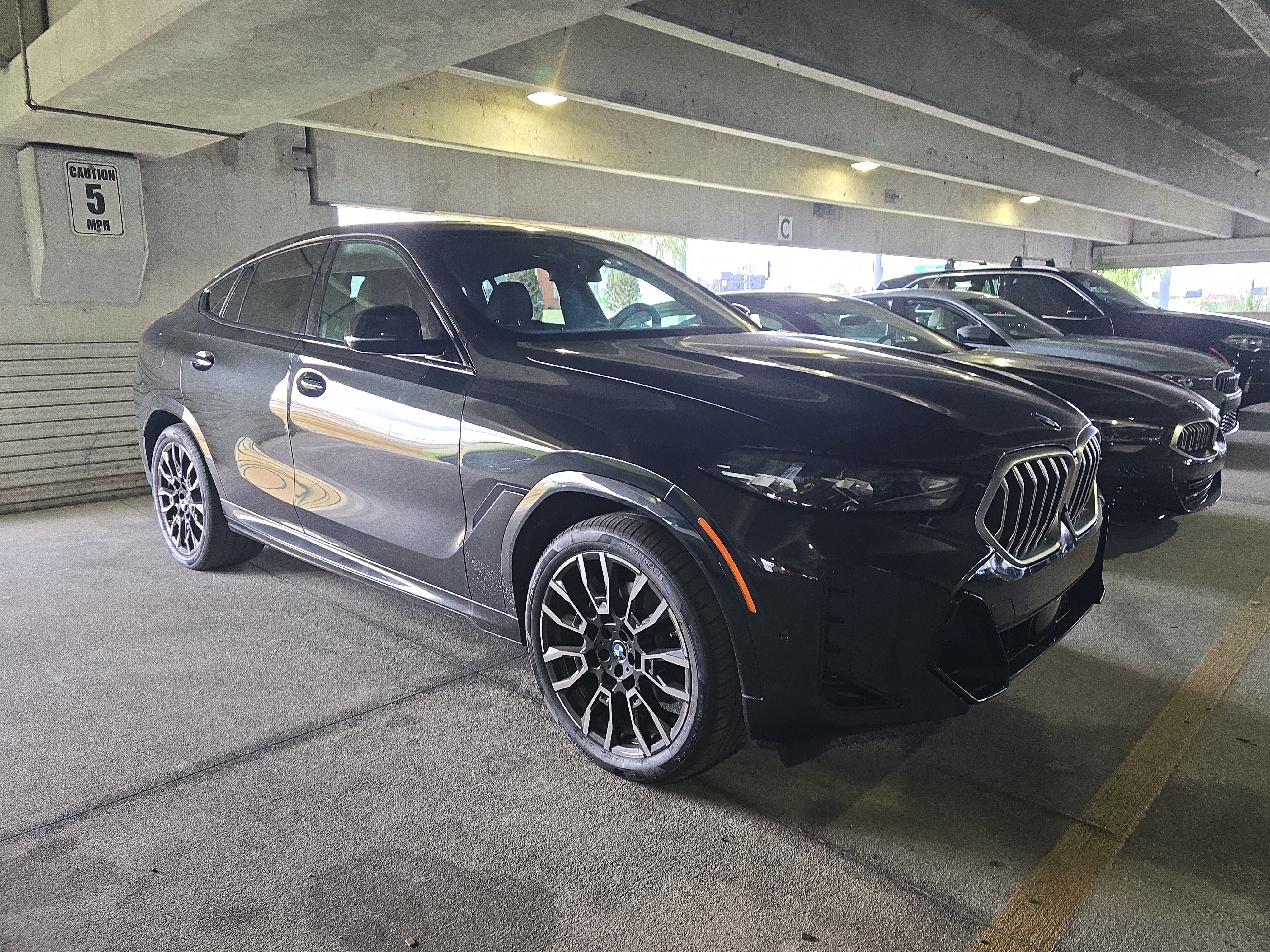 2024 BMW X6 40i