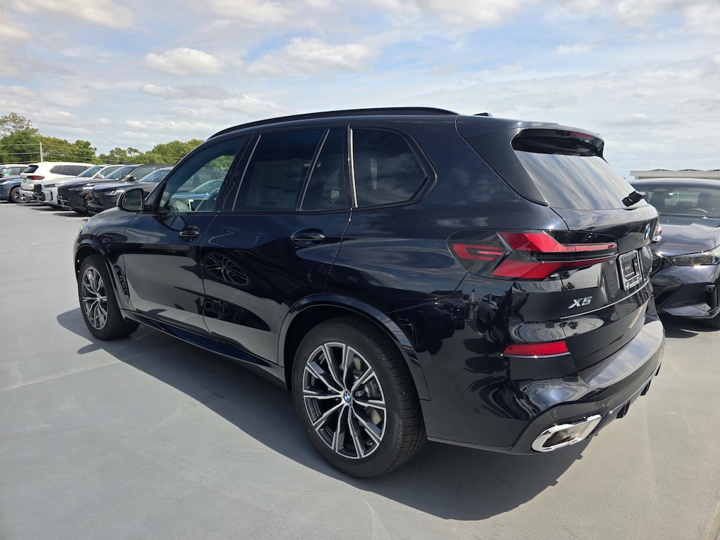 New 2026 BMW X5 xDrive40i SUV