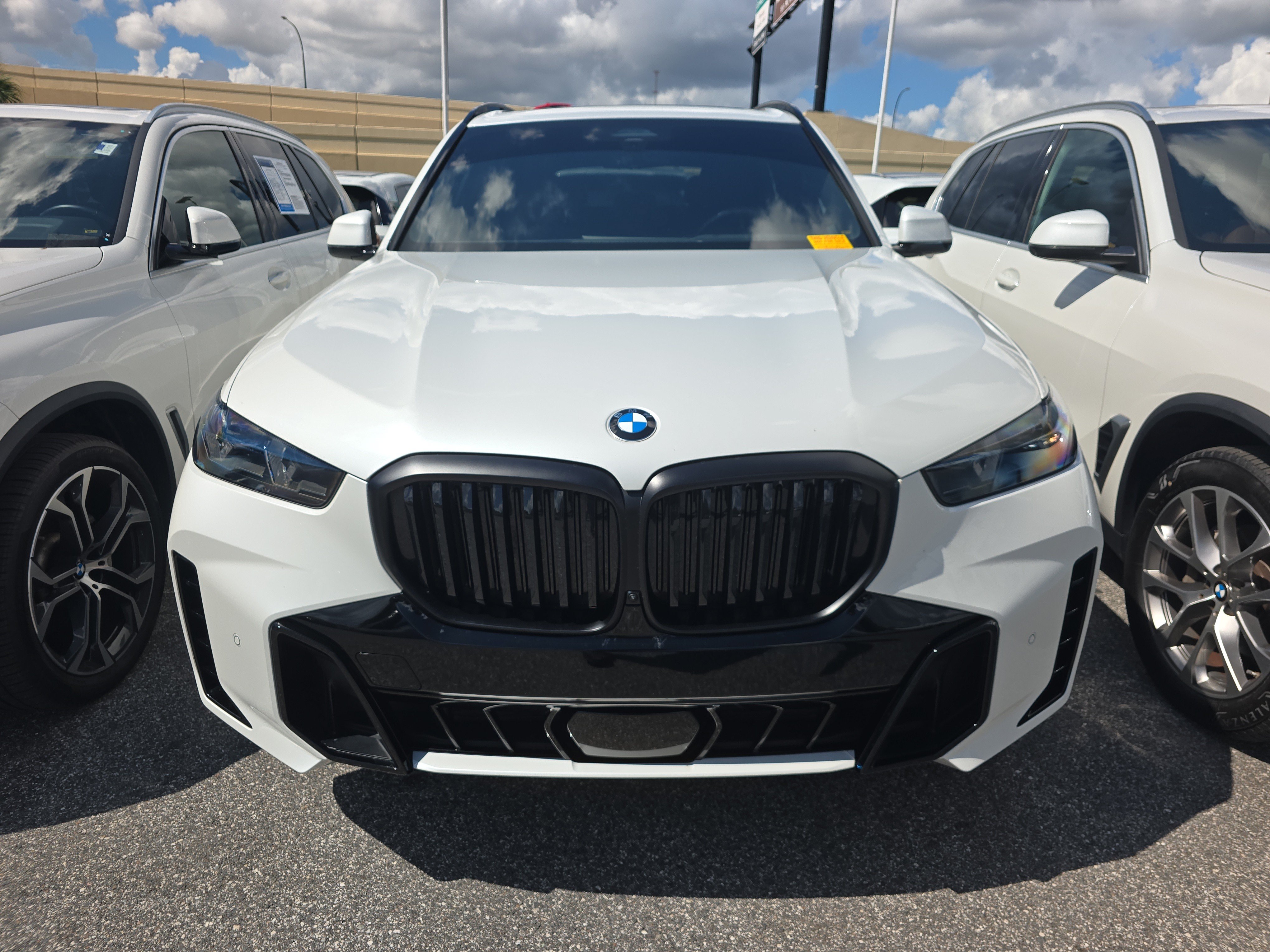 Used 2024 BMW X5 sDrive40i sDrive40i Sports Activity Vehicle