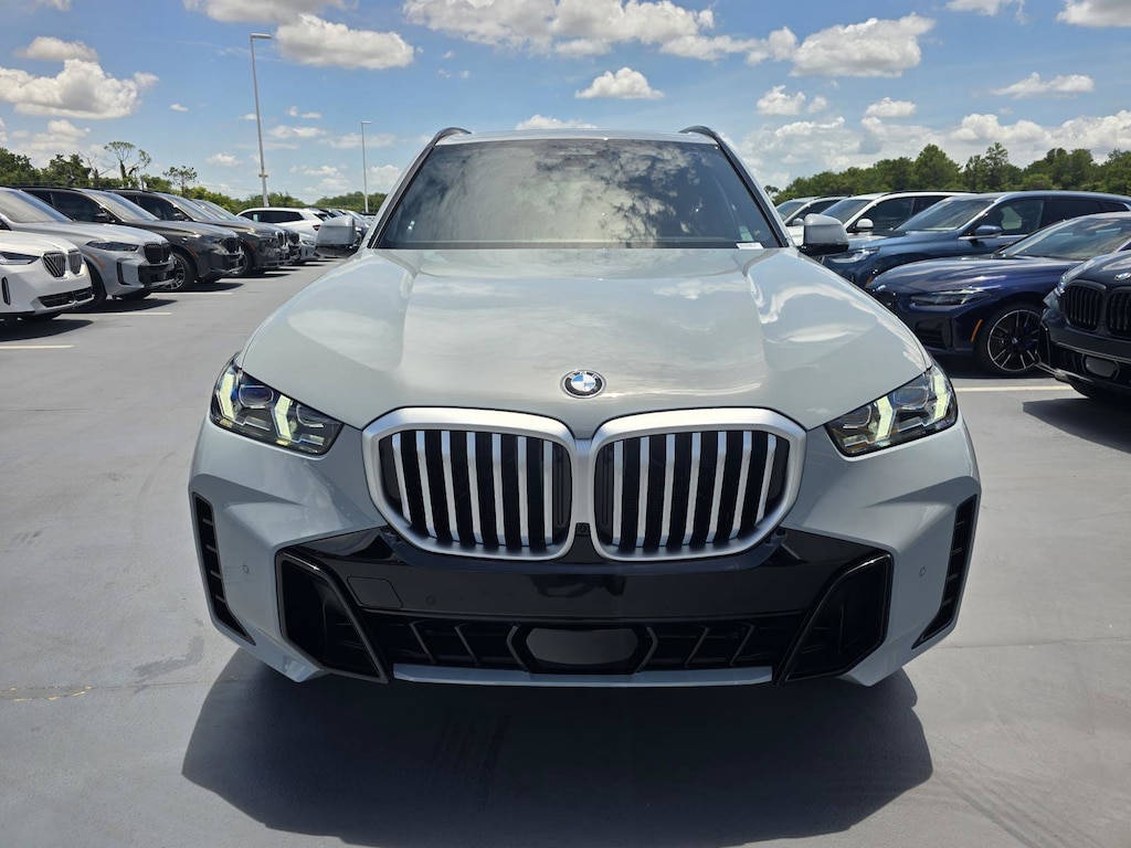 New 2026 BMW X5 sDrive40i SUV