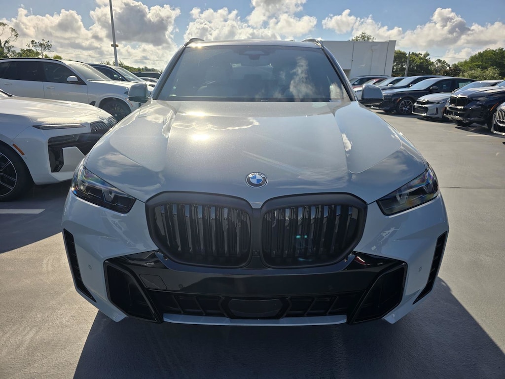 New 2026 BMW X5 xDrive40i SUV