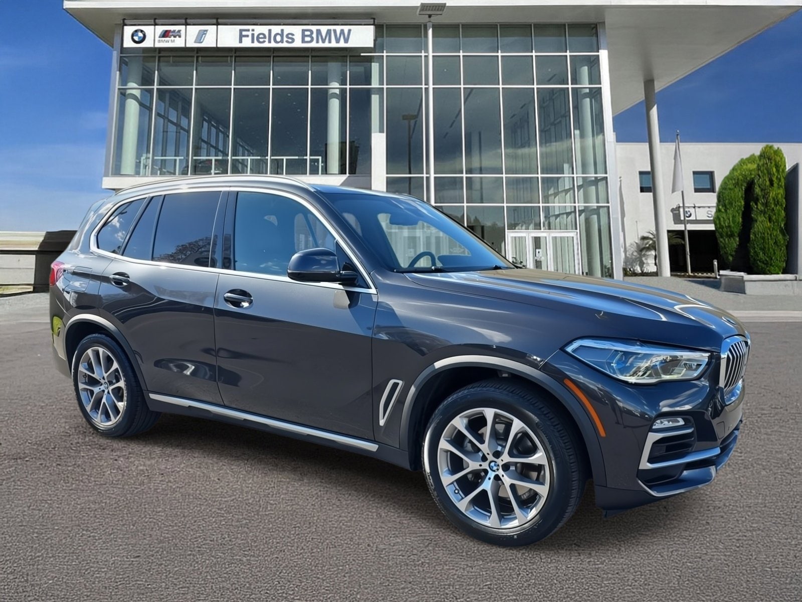 2021 BMW X5 40i's photo