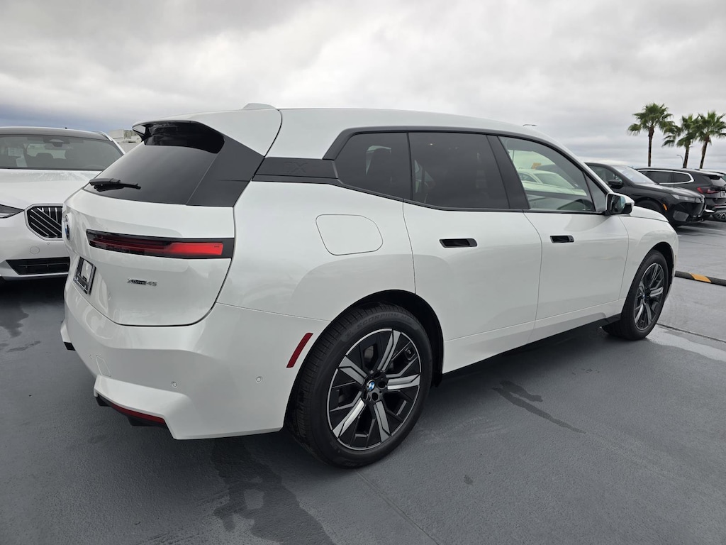 New 2026 BMW iX xDrive45 SUV