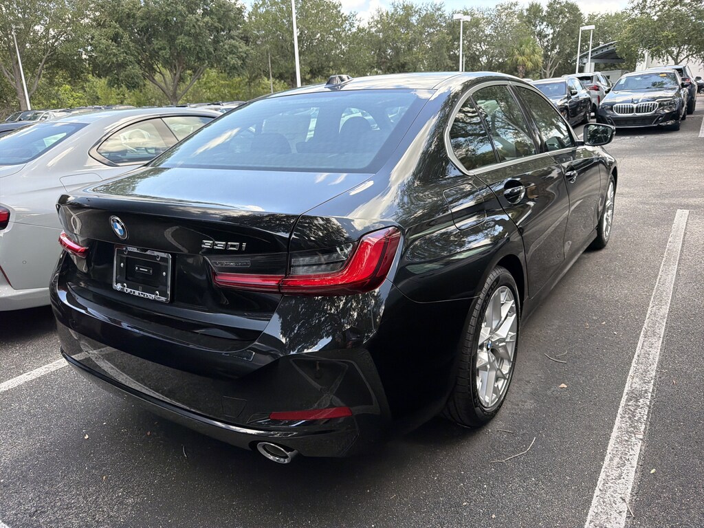 New 2026 BMW 330i Sedan