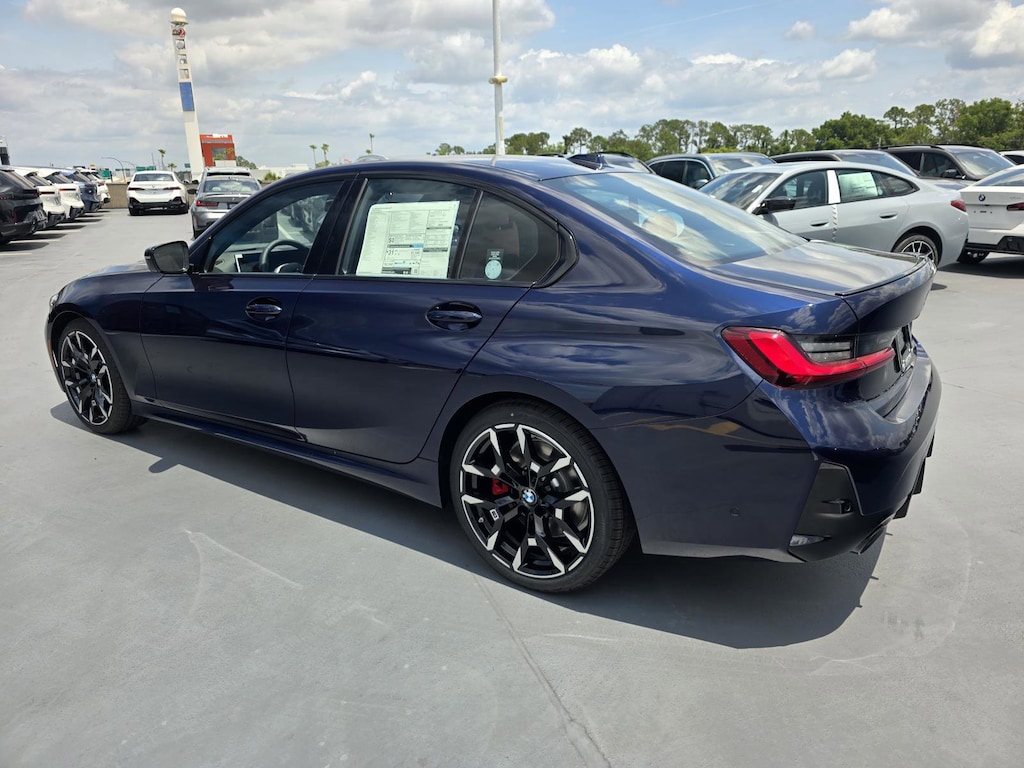 New 2026 BMW 330i Sedan