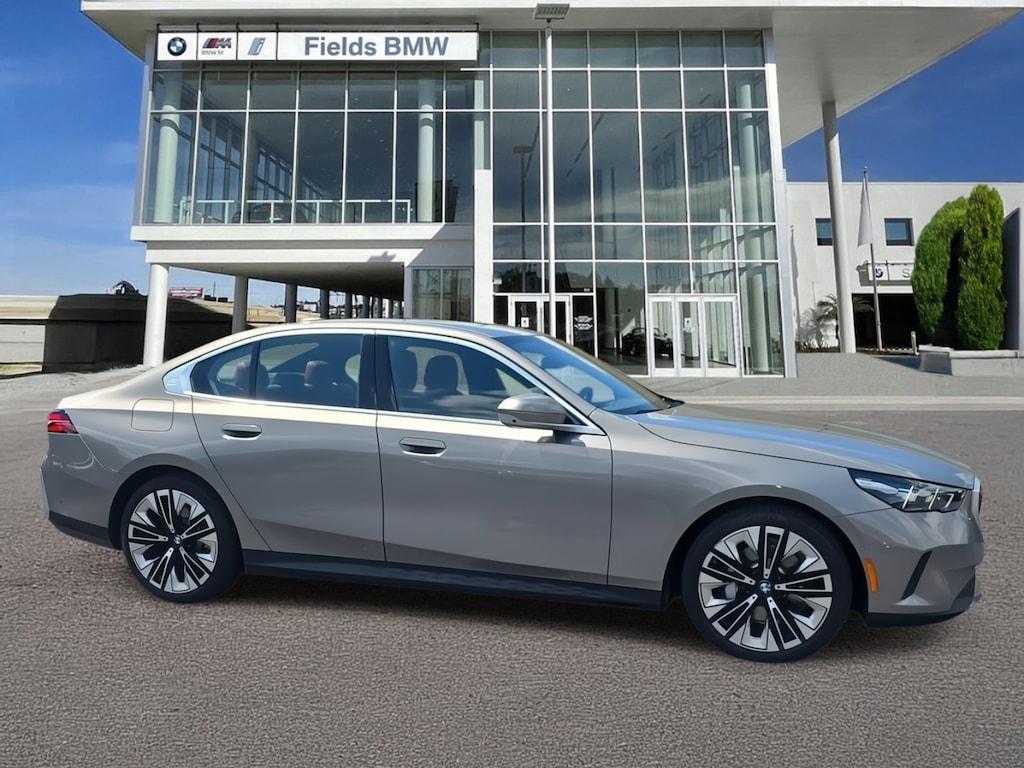 Used 2025 BMW 5 Series 530i Sedan