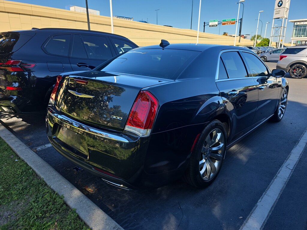 Used 2018 Chrysler 300 Limited Limited RWD