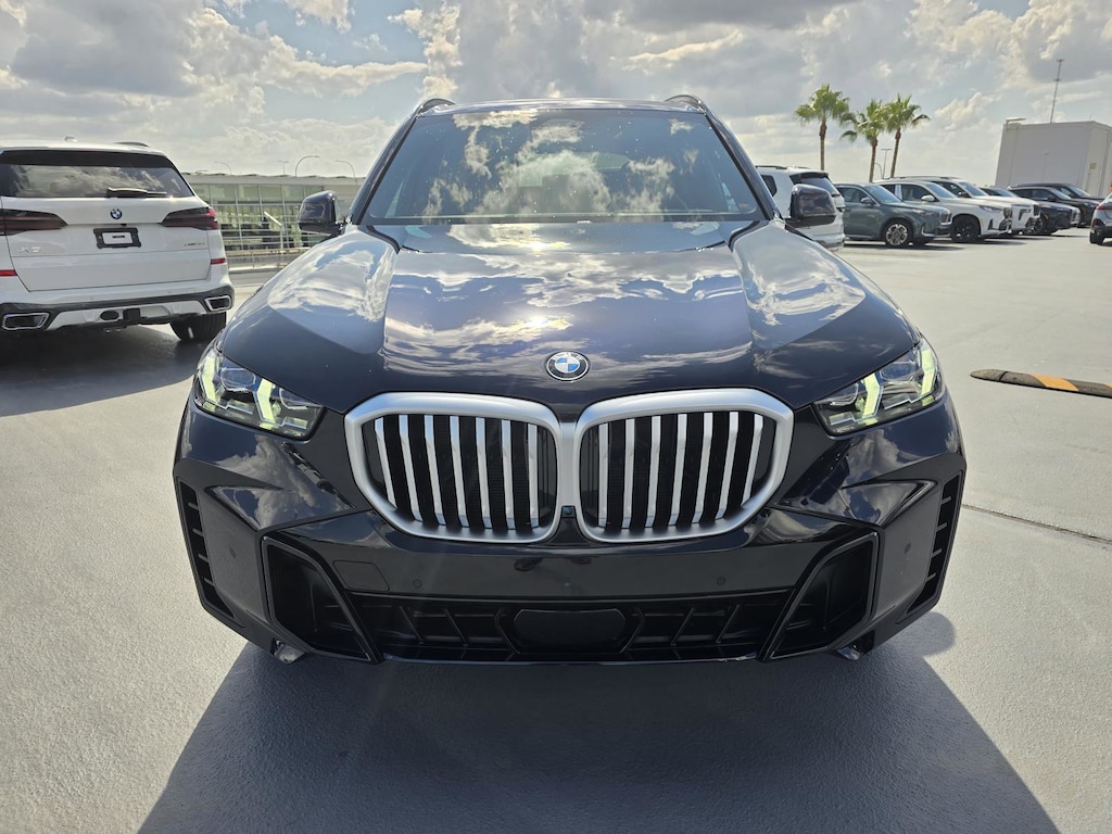 New 2026 BMW X5 sDrive40i SUV