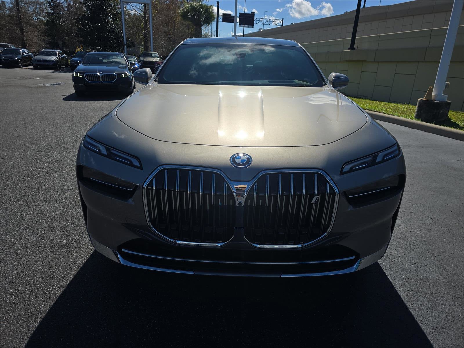 Used 2023 BMW i7 Base with VIN WBY53EJ02PCL42792 for sale in Lakeland, FL