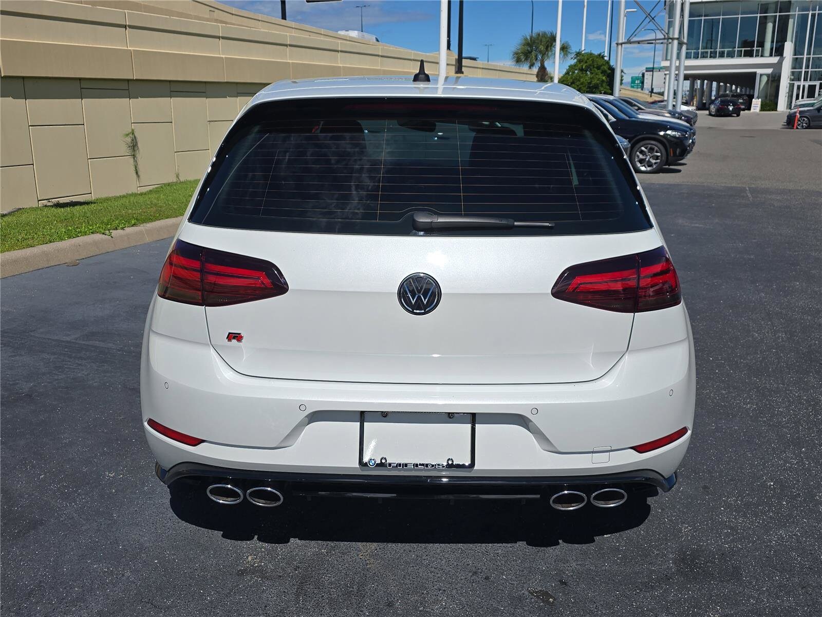 2019 Volkswagen Golf R 4Motion photo 4