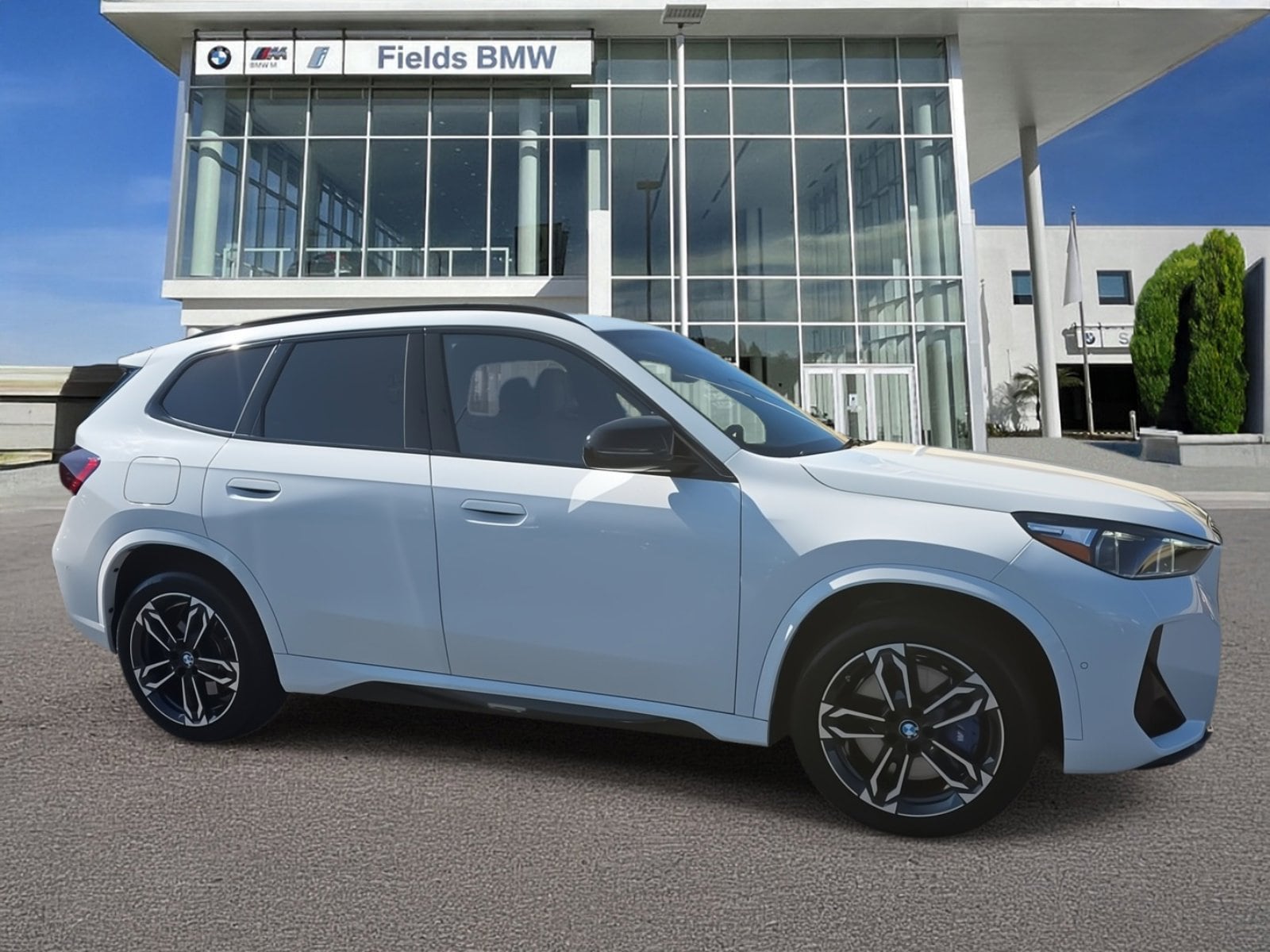 2025 BMW X1 M35i's photo