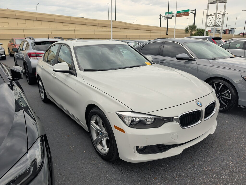 Used 2014 BMW 3 Series 328i Sedan