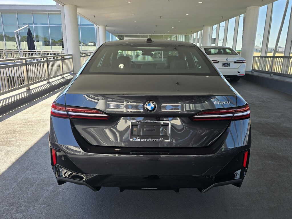 New 2026 BMW 530i Sedan