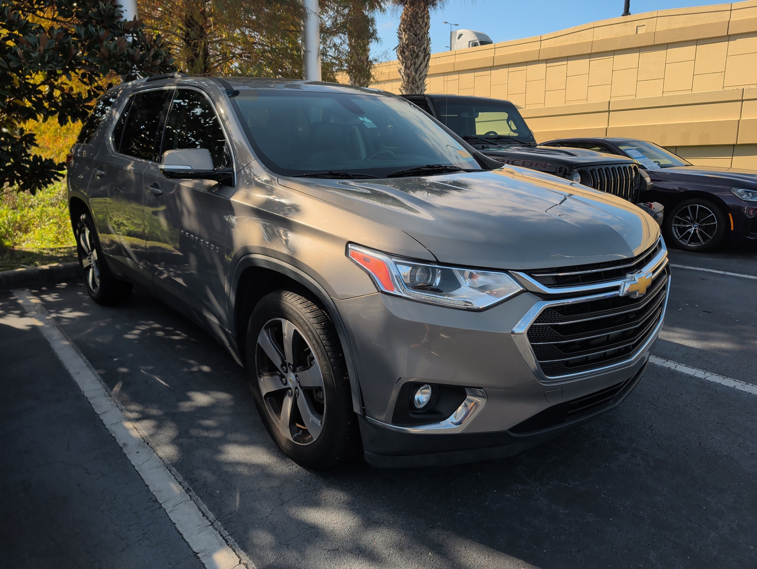 2025 BMW X1 28i's photo