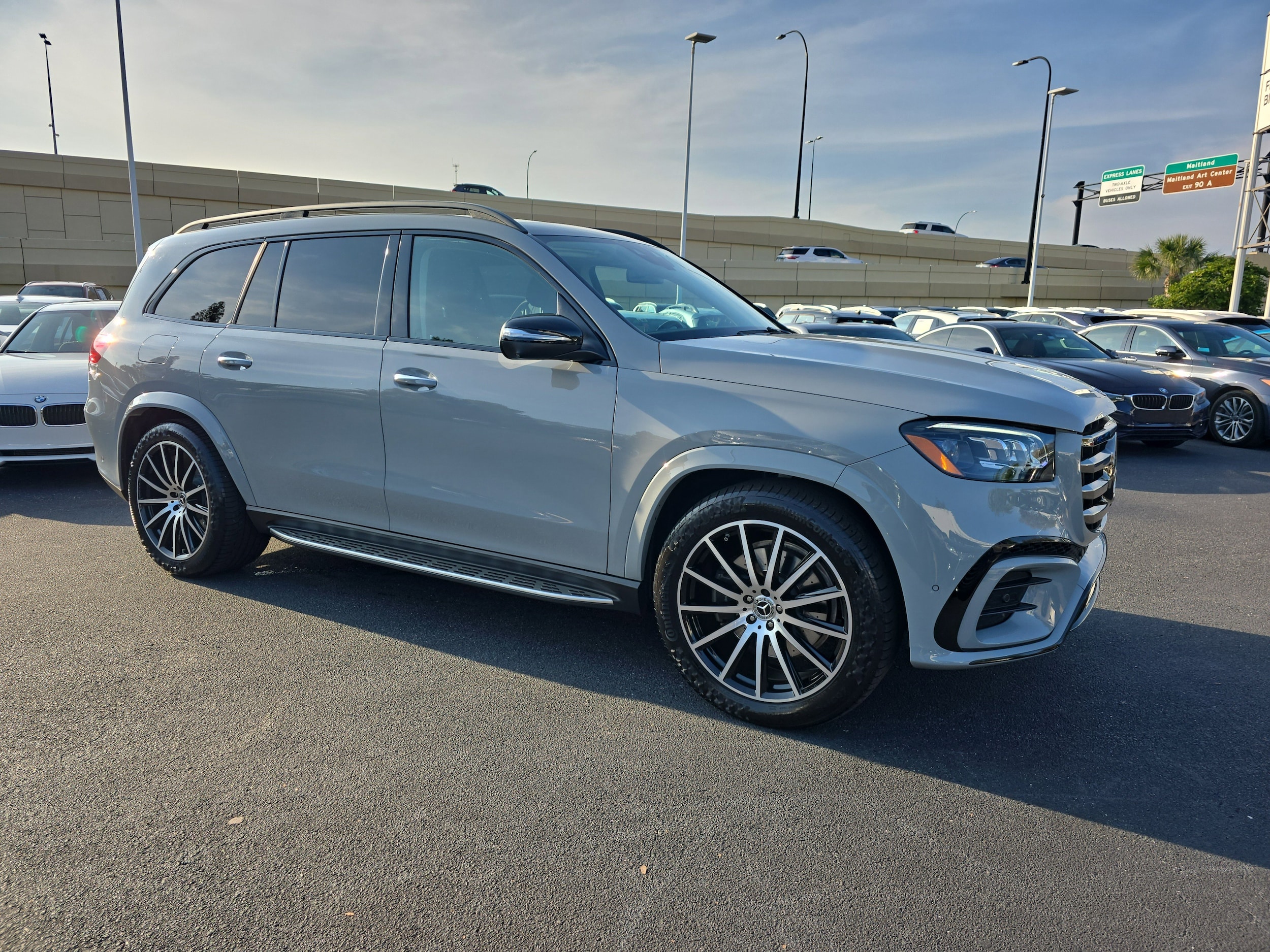 2024 Mercedes-Benz GLS Base's photo