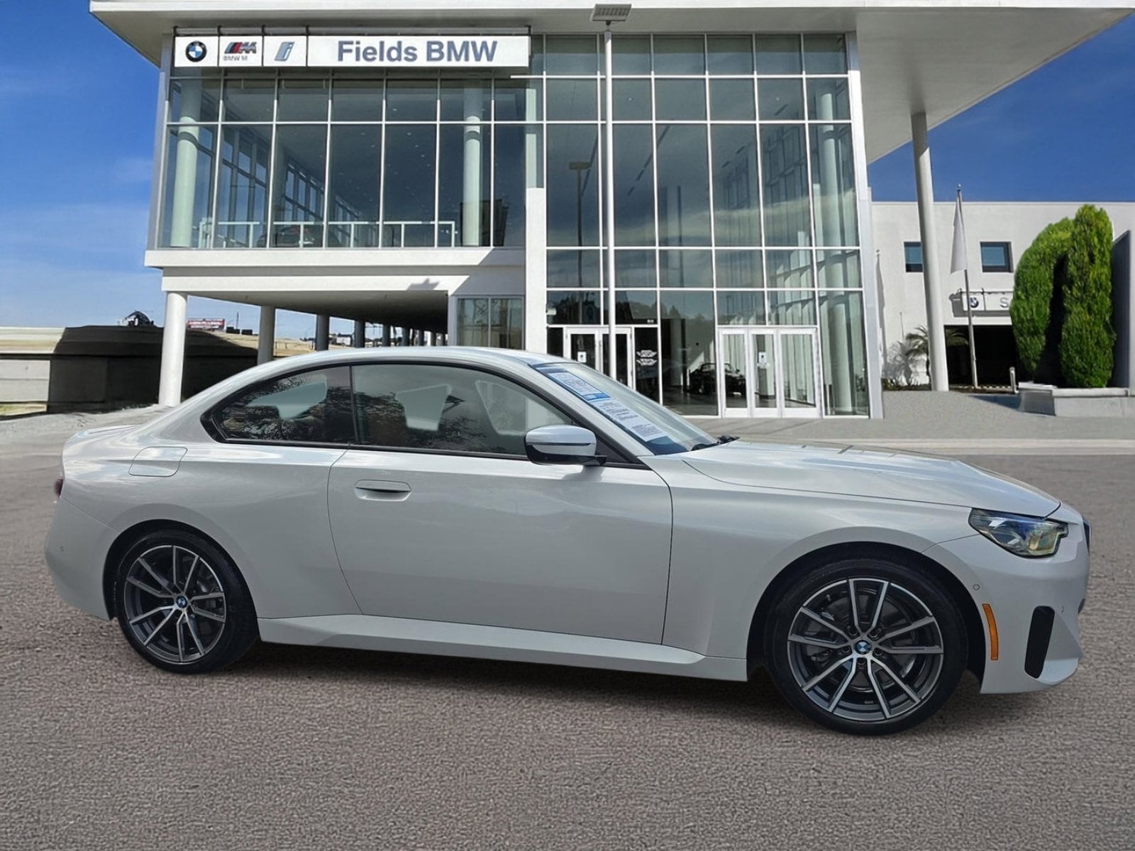 2025 BMW 2 Series 230i Coupe's photo