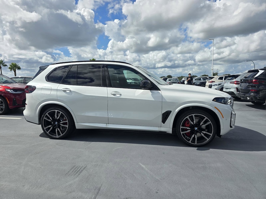 New 2026 BMW X5 M60i SUV