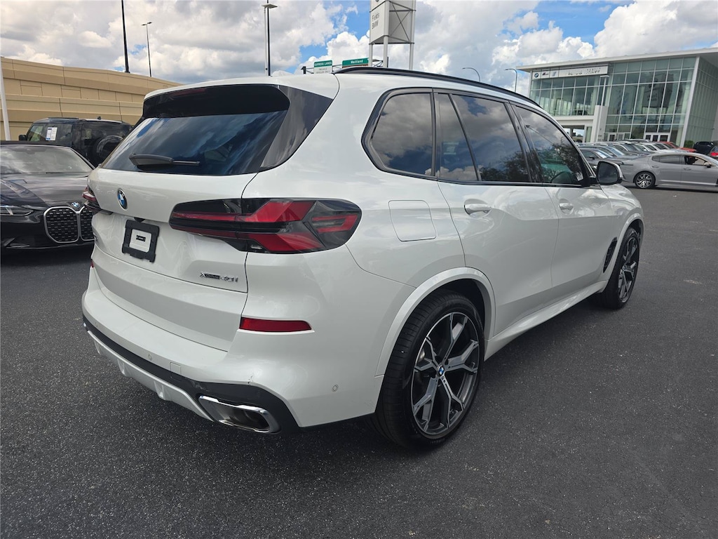 Used 2024 BMW X5 xDrive40i xDrive40i Sports Activity Vehicle
