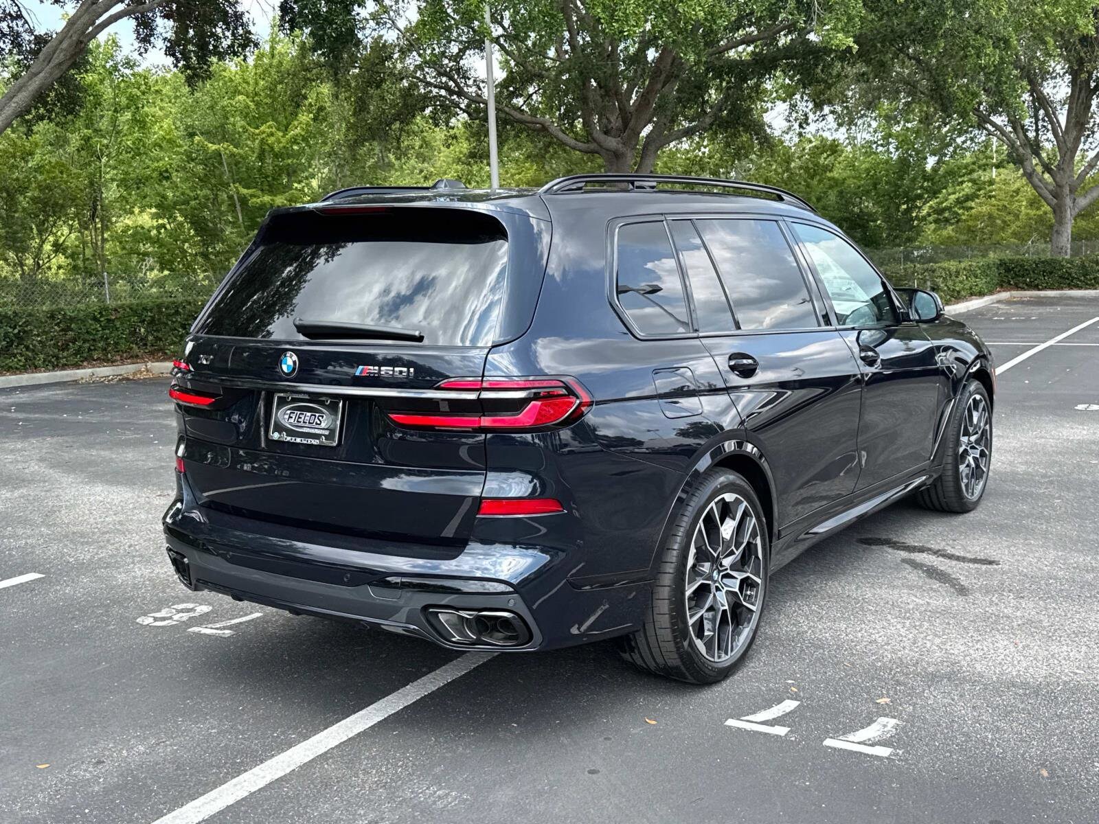 2026 Bmw X7 M60i photo 4