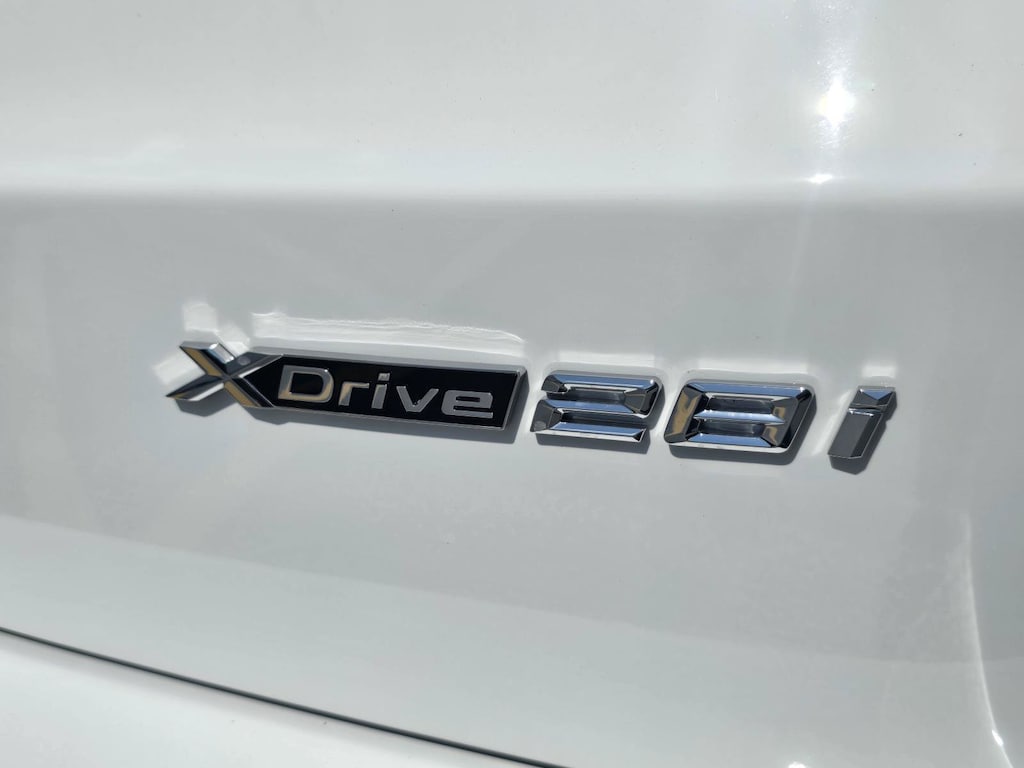 New 2026 BMW X1 xDrive28i SUV