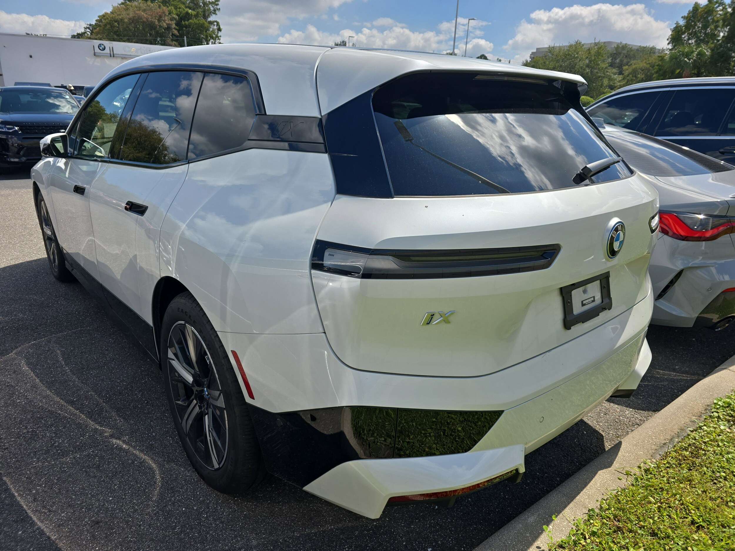 2023 Bmw iX xDrive50i photo 2