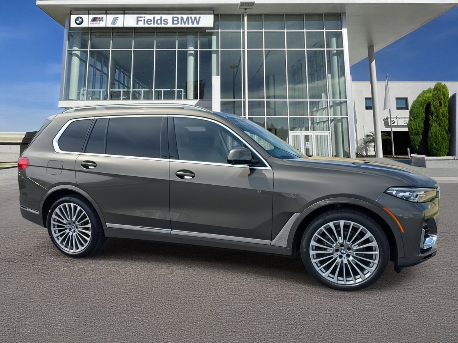 2021 BMW X7