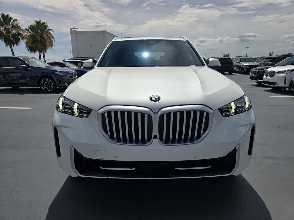 New 2026 BMW X5 sDrive40i SUV