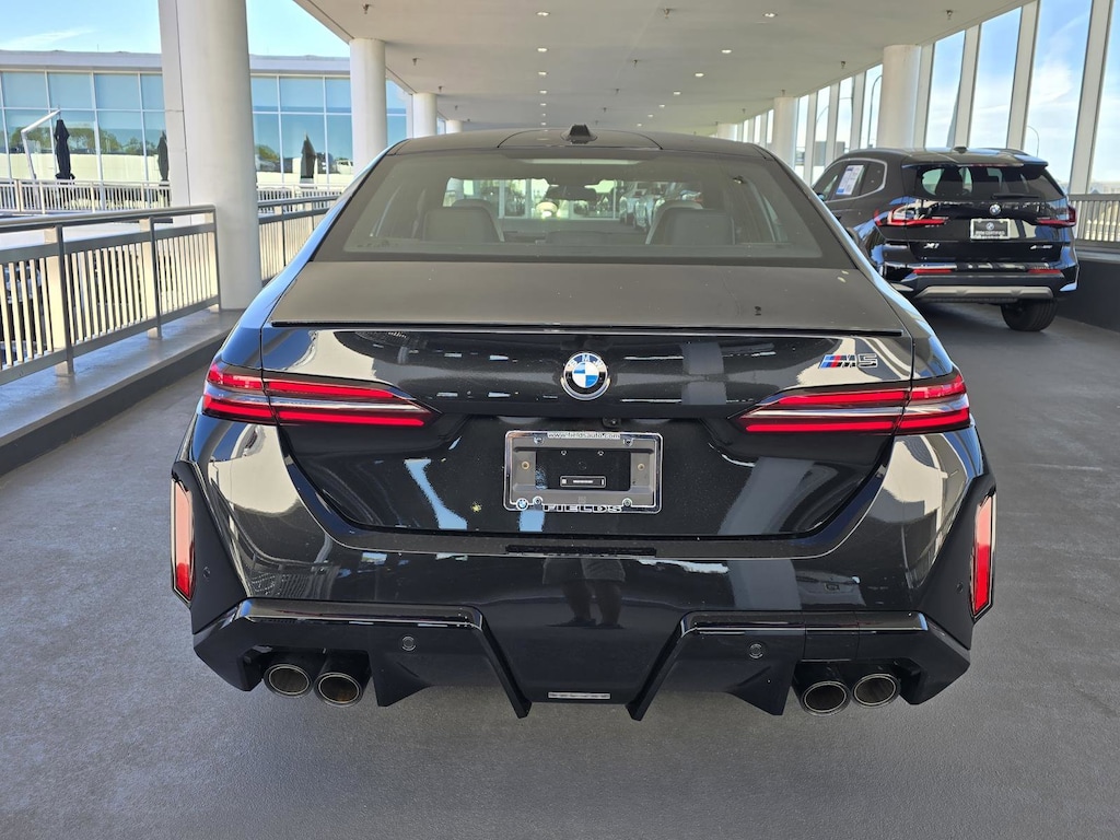 New 2026 BMW M5 Sedan
